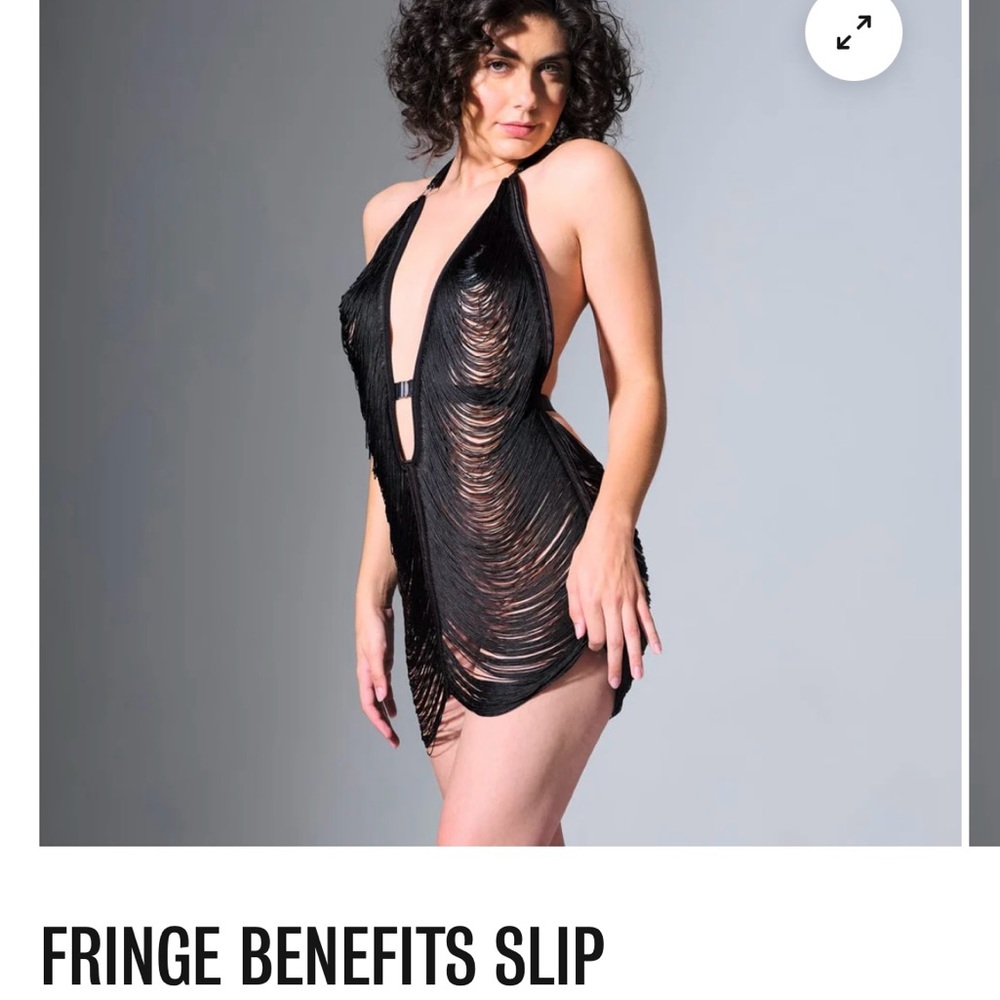 NWT!Thistle and Spire Fringe Benefits Slip in M/L